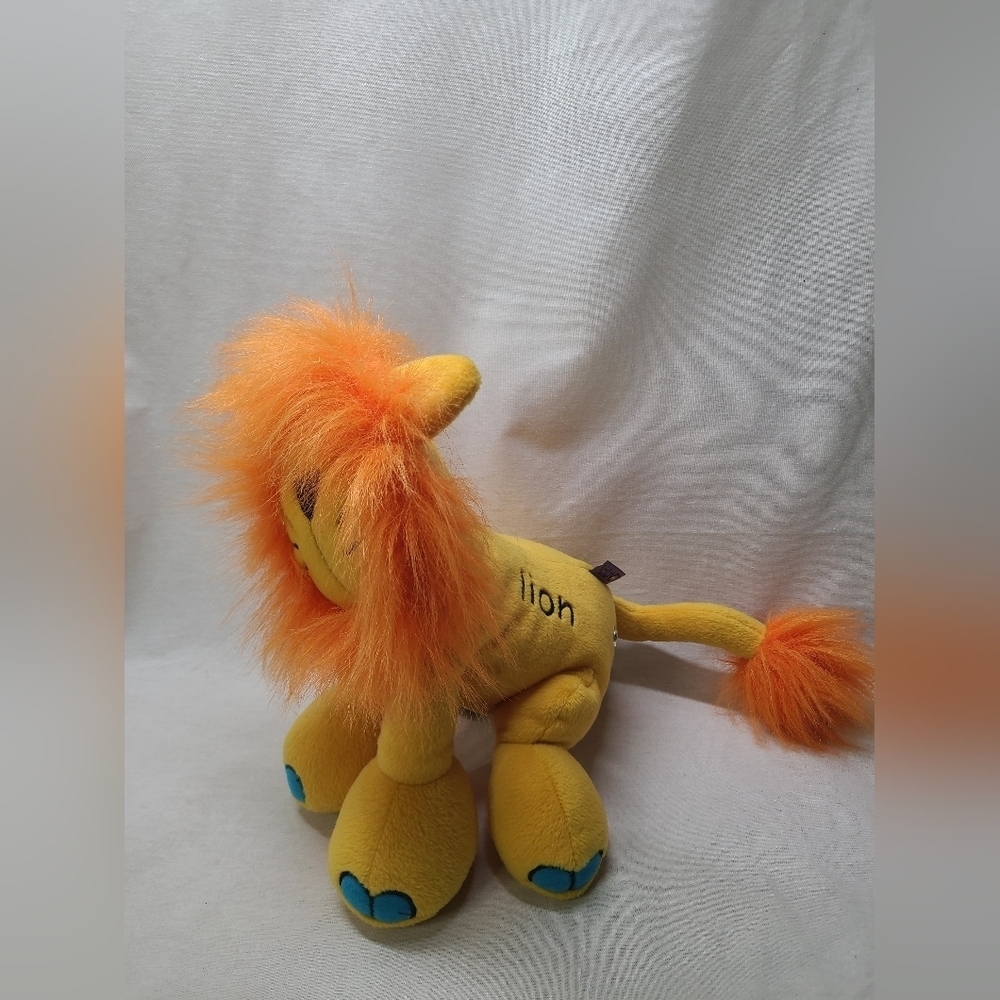 Elfe Bang On The Door Orange Lion Plush Weighted Feet 13 Inch- 2004